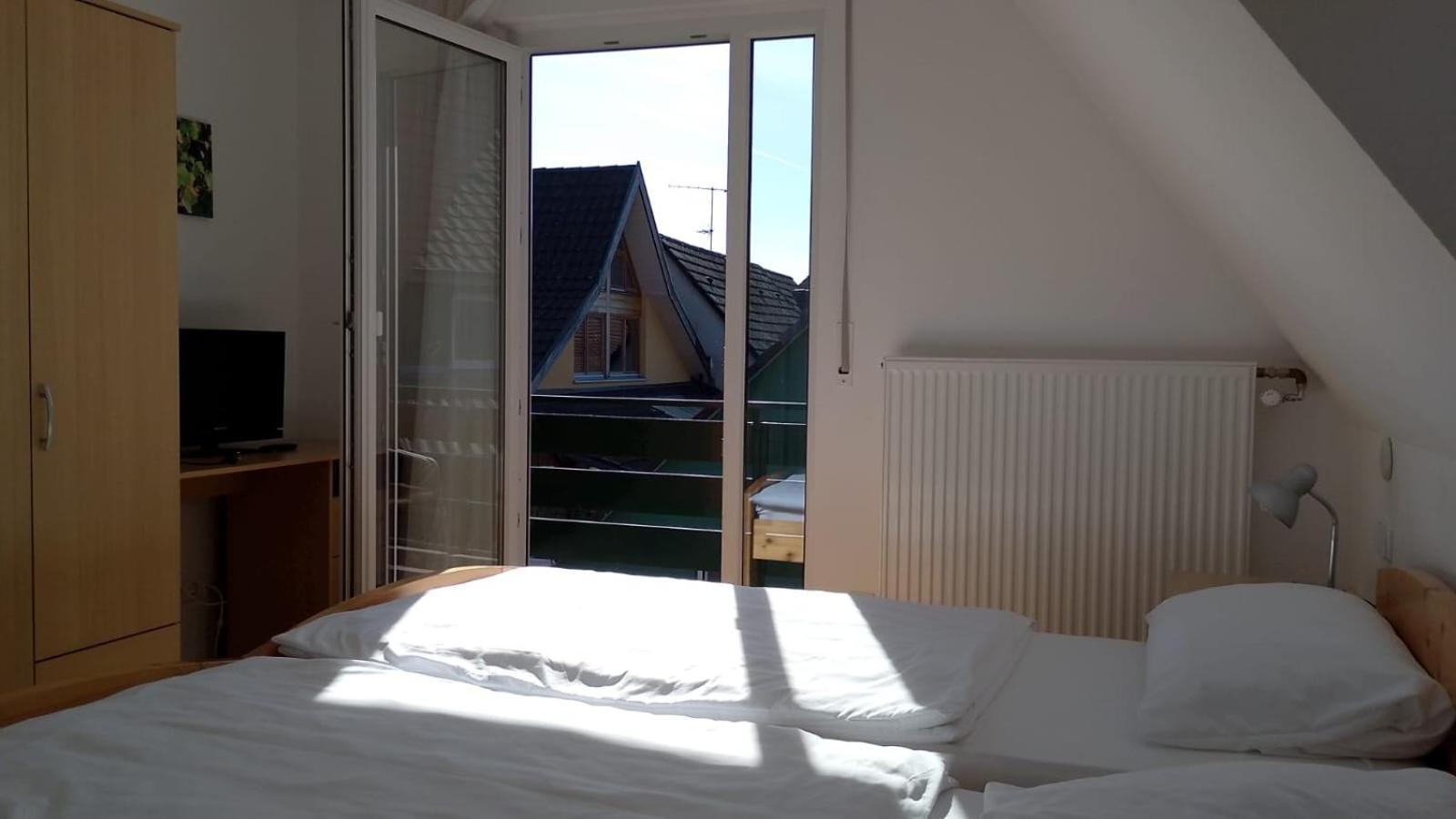 Hotel Zum Rebstock 3*