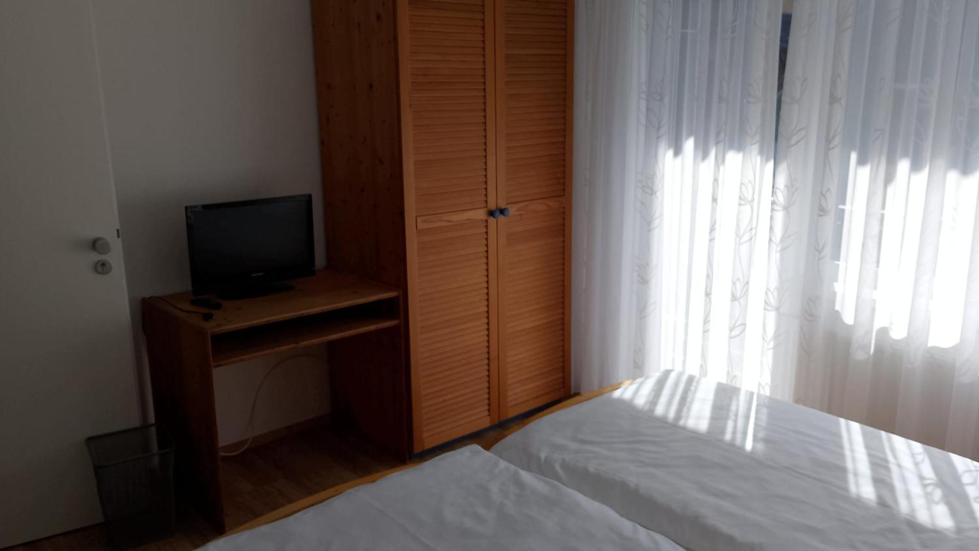 Zum Rebstock Hotel 3*